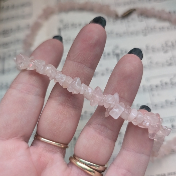 Vintage Rose Quartz Necklace - Picture 8 of 8